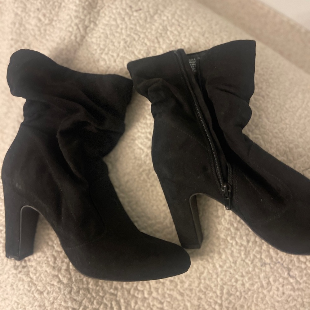 Kelly & Katie Black Heeled Boots